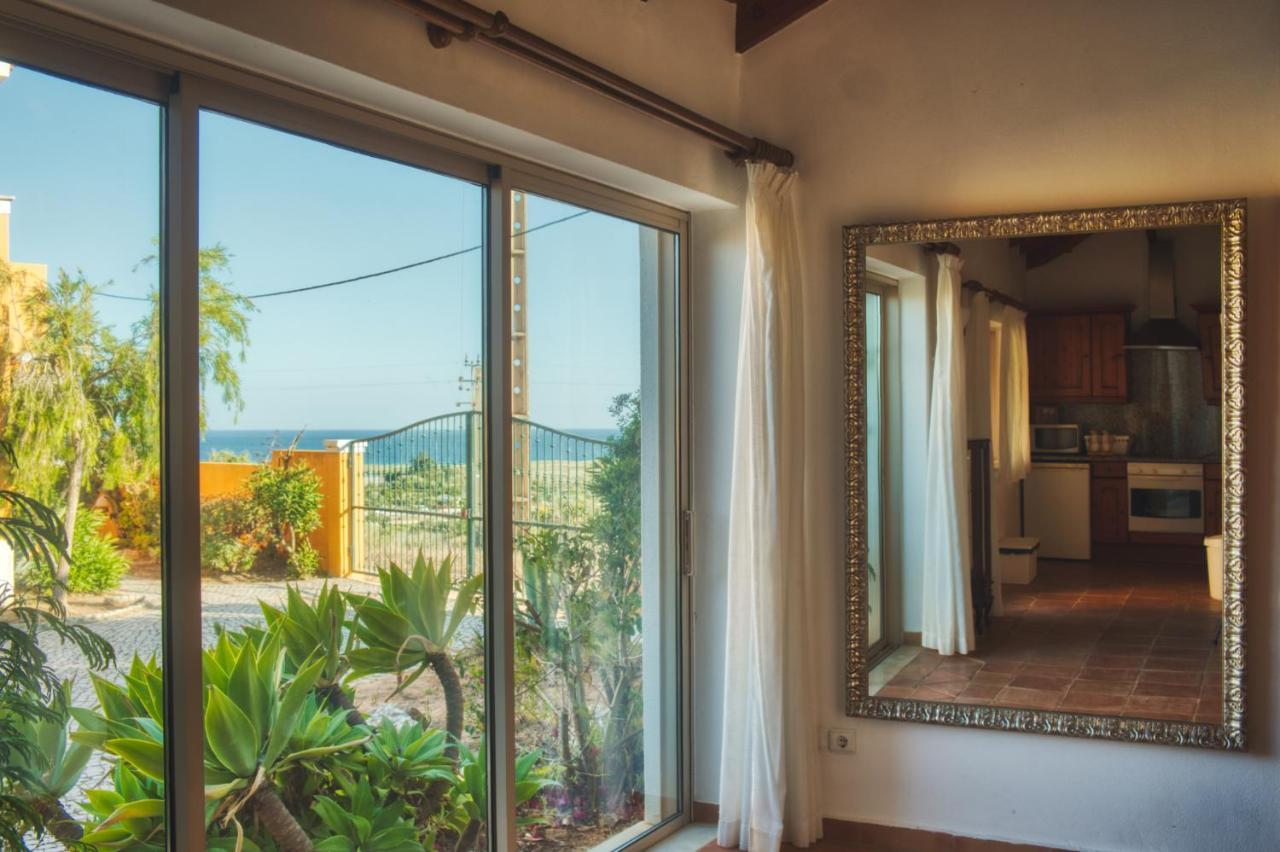 Moonshine Guest House With Private Studios And Private Cottage Lagos Exteriör bild