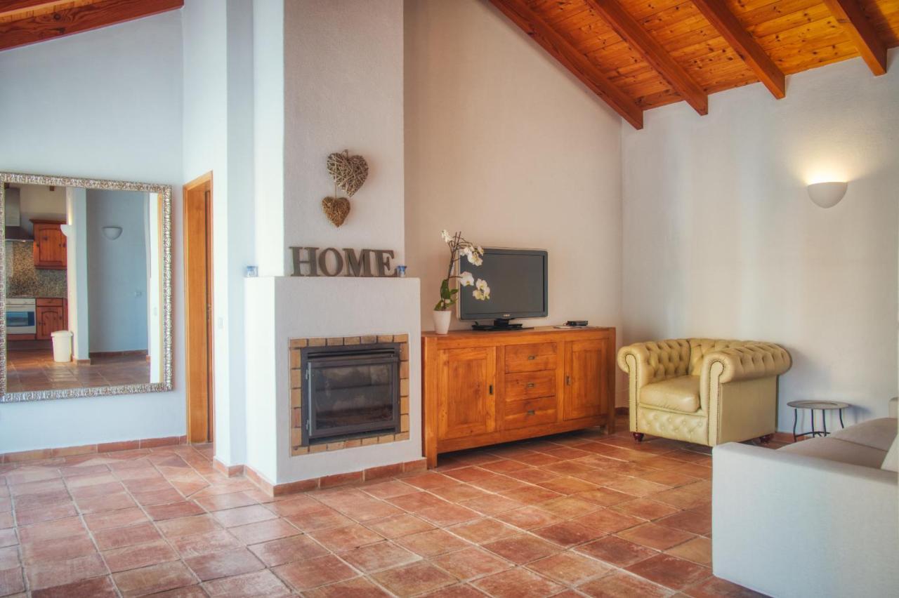 Moonshine Guest House With Private Studios And Private Cottage Lagos Exteriör bild
