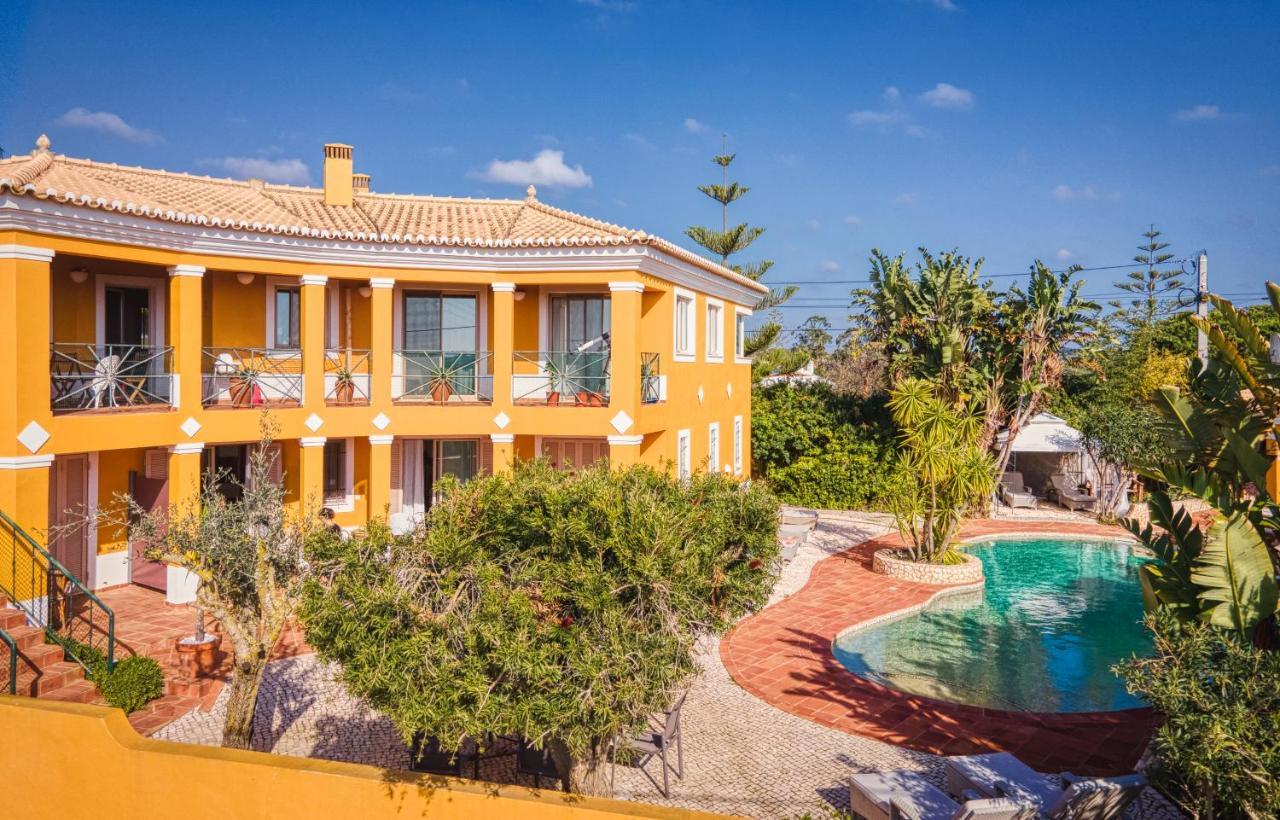 Moonshine Guest House With Private Studios And Private Cottage Lagos Exteriör bild